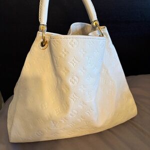 LV Empriente Artsy style handbag